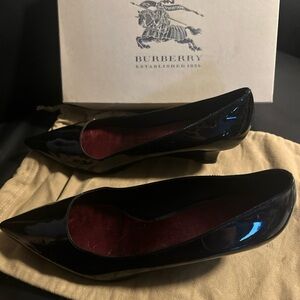 Burberry Black patent leather Women's Shoes wedge pump
